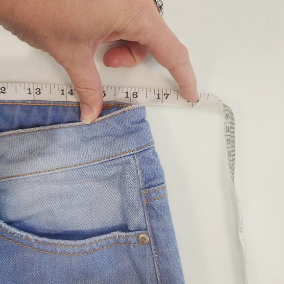 Womens  Blue Jean Skirt XL Patch Red Jeans NYC - Picture 6 of 10